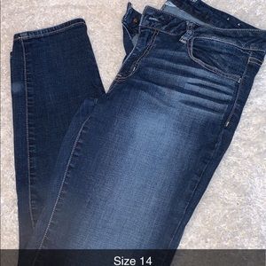 American Eagle Skinny Jeans